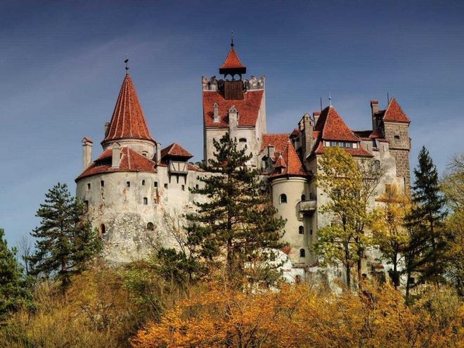 Lâu đài Dracula’s Bran Castle