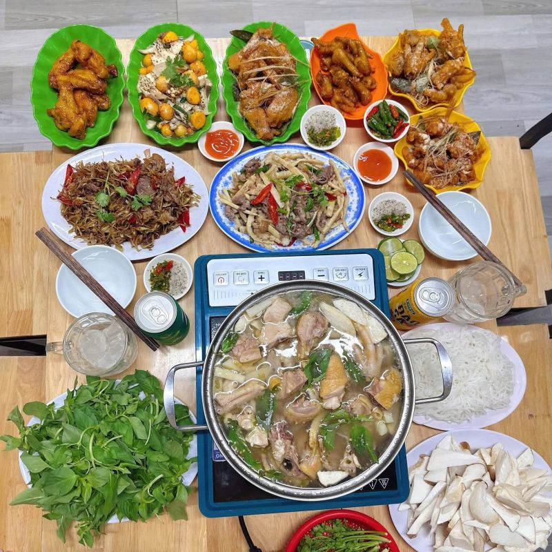 Lẩu Gà Lá É – Lê Chân
