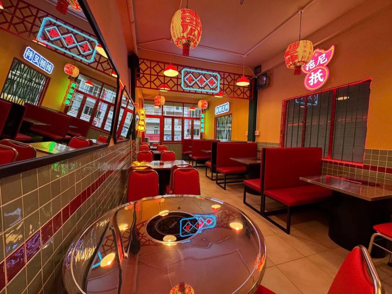 Lẩu HongKong Tiêm Sa Chủy 80S