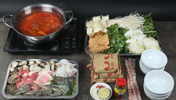 Lẩu kim chi hải sản