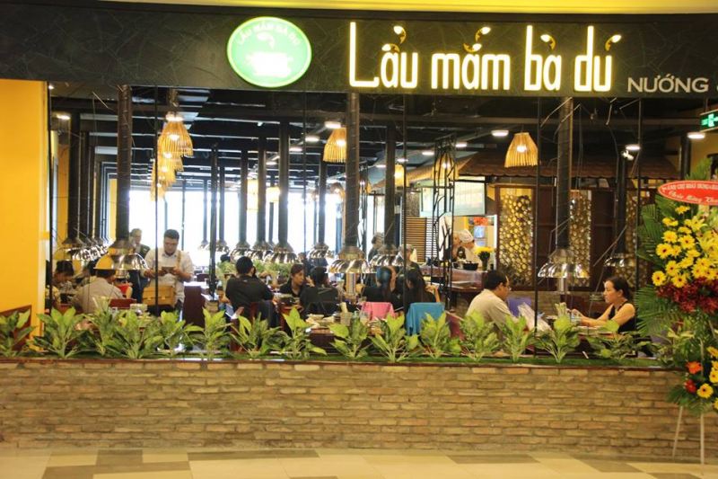 Lẩu mắm Bà Dú