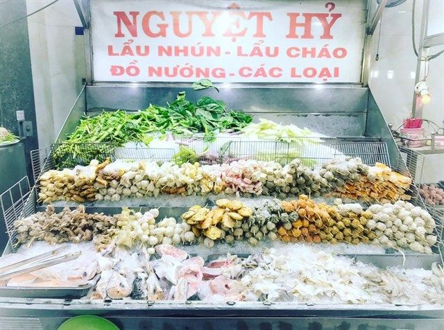 Quán ăn Sài Gòn phục vụ xuyên Tết