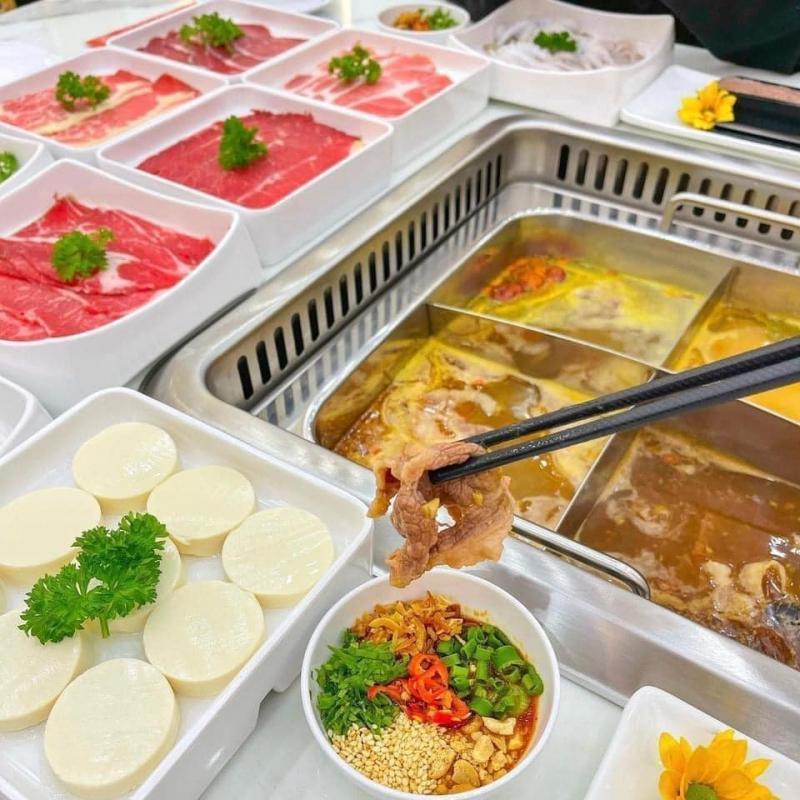 Lẩu Việt Buffet