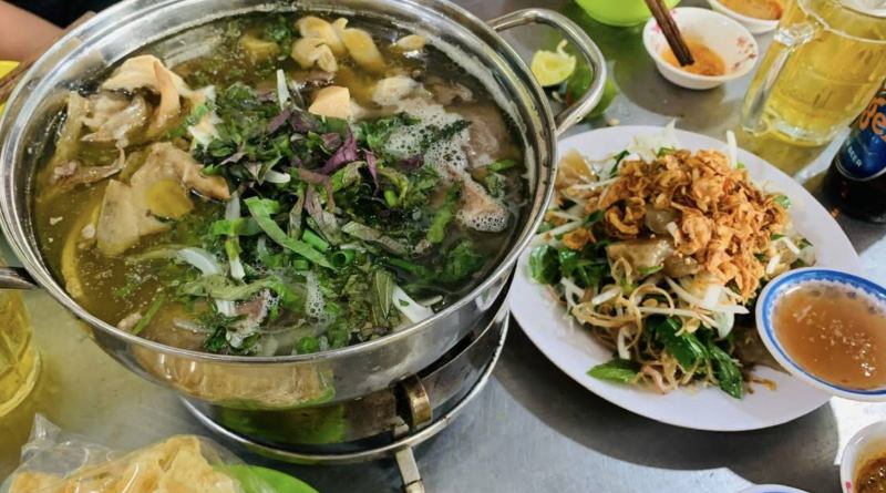 Lẩu Xí Quách Tư Hồng