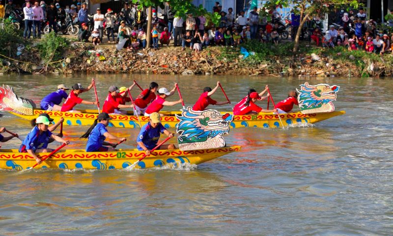 Tiếng trống đêm xuân