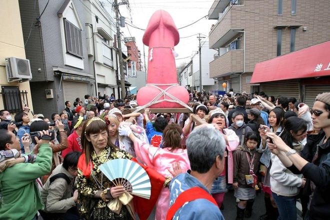 Lễ hội Dương vật thép (Kanamara Matsuri)