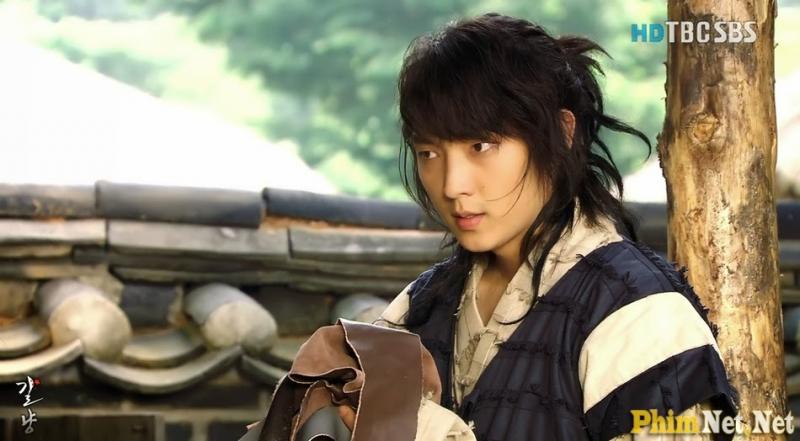 Lee Jun Ki trong tạo hình cổ trang