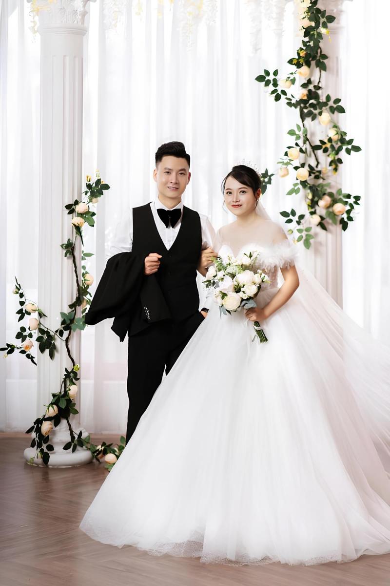 ﻿Lens Wedding Studio - Phim Trường & Áo Cưới Tiên Lãng