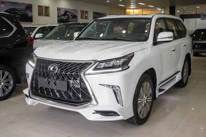 Lexus LX570 Super Sport MBS – Giá: 13 tỷ VND