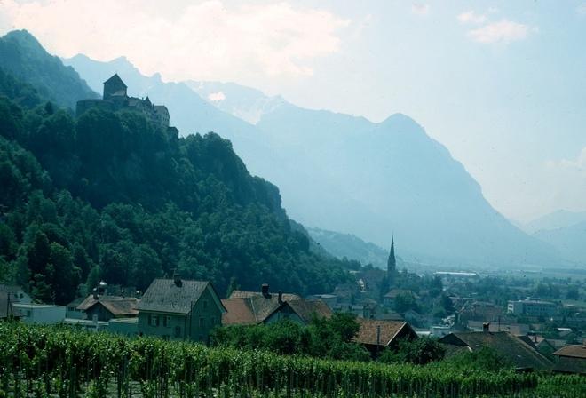 Liechtenstein là một đất nước nhỏ bé với diện tích chỉ khoảng 160km2