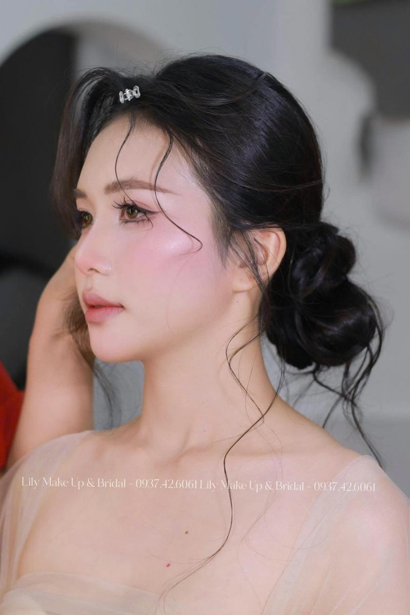 LILY Makeup & Bridal