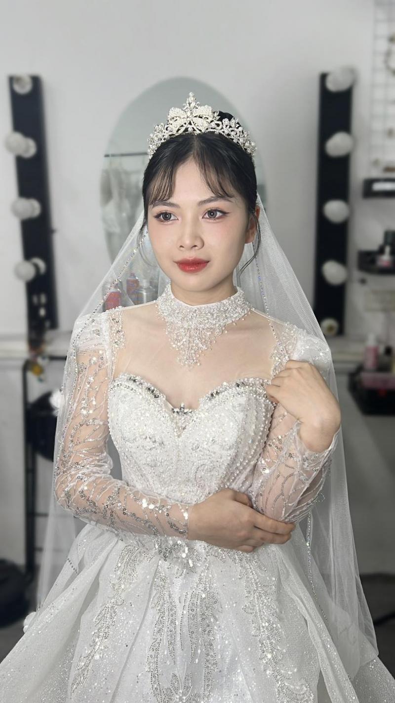 Linh Anh Bridal