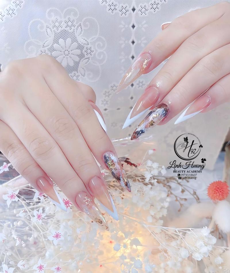 Linh Hương Nail & Mi