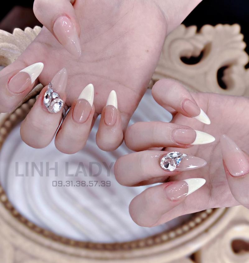 Linh Lady Nail