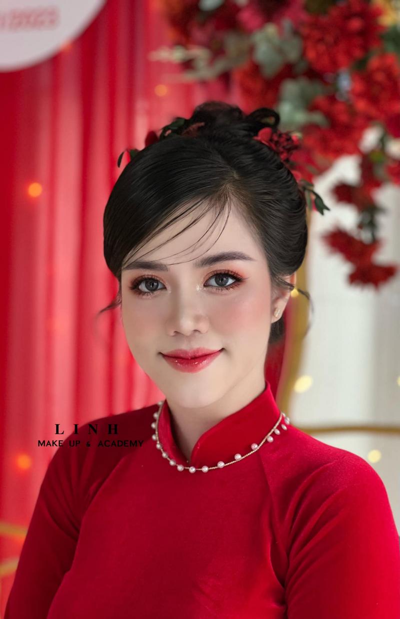 Linh Makeup & Academy