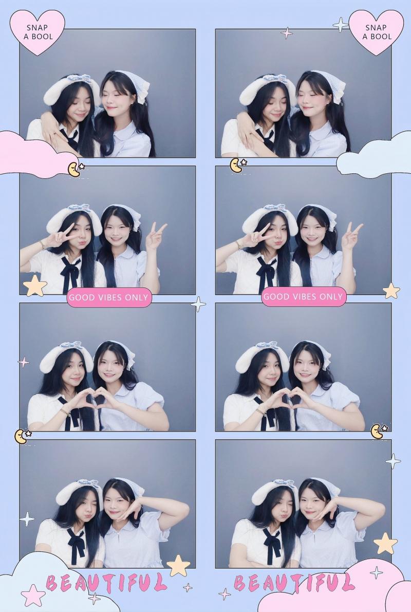 Locket Photobooth & Cafe