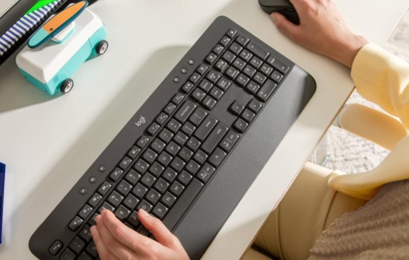 Logitech Signature K650