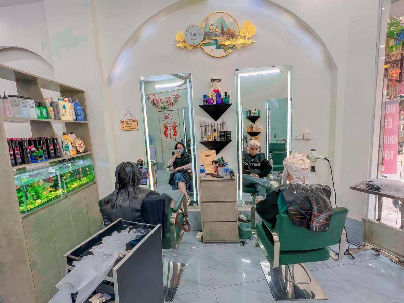 Long Nguyễn Hair Salon