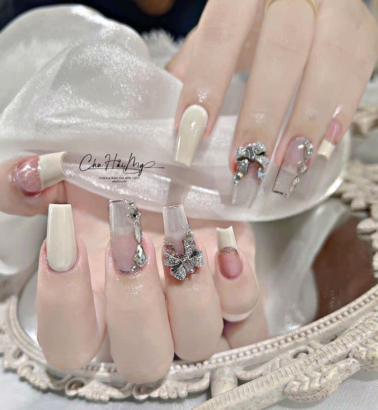 Long Phượng Academy Nail & Beauty