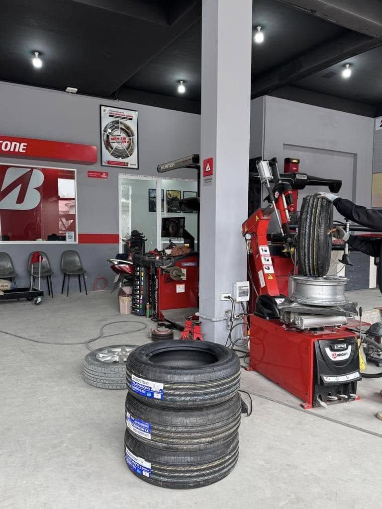 Lốp Ô Tô Hoàng Tình