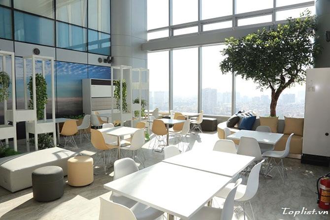 Nội thất văn phòng hiện đại của một công ty tại Lotte Tower