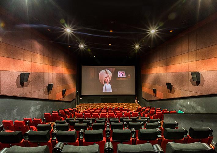Lotte Cinema có phòng chiếu rộng rãi