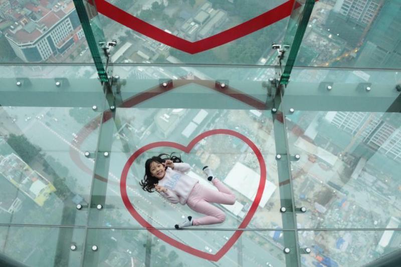 Đài quan sát - Lotte Shopping Center - Liễu Giai