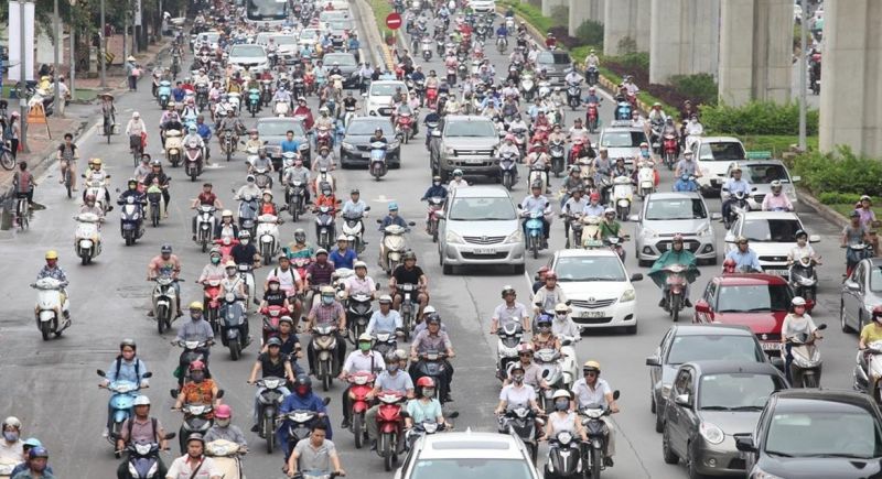 Luật giao thông đường bộ là văn bản quy phạm pháp luật cơ bản người tham gia giao thông cần phải biết