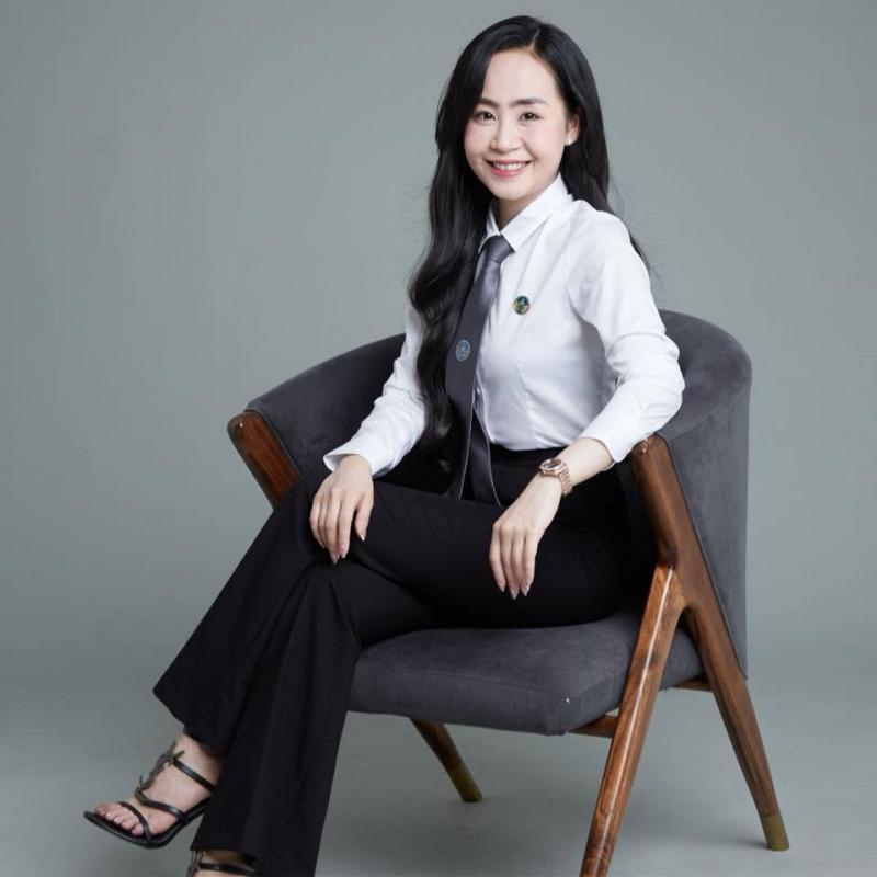 Luật Sư Nhật Hằng