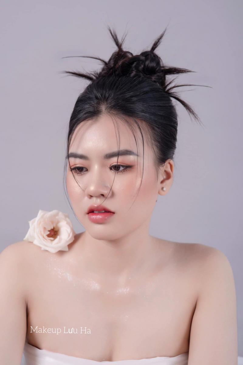 Lưu Hà Bridal