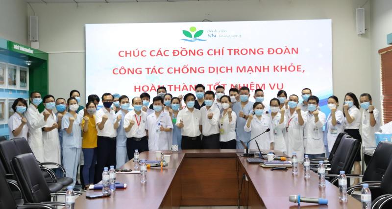 27 thầy thuốc tinh nhuệ Bệnh viện Nhi Trung ương chi viện chống dịch