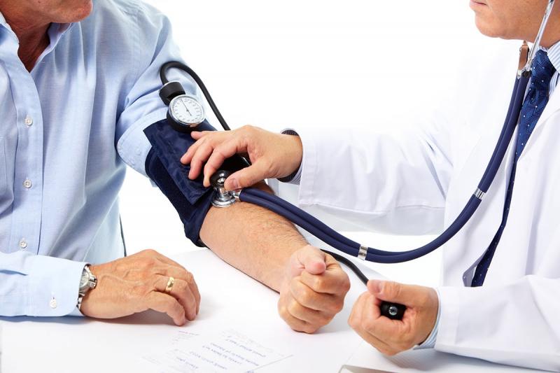 Cần thận trọng khi dùng với liều cao cho đối tượng bị giảm huyết áp vì có thể gây giảm áp lực máu