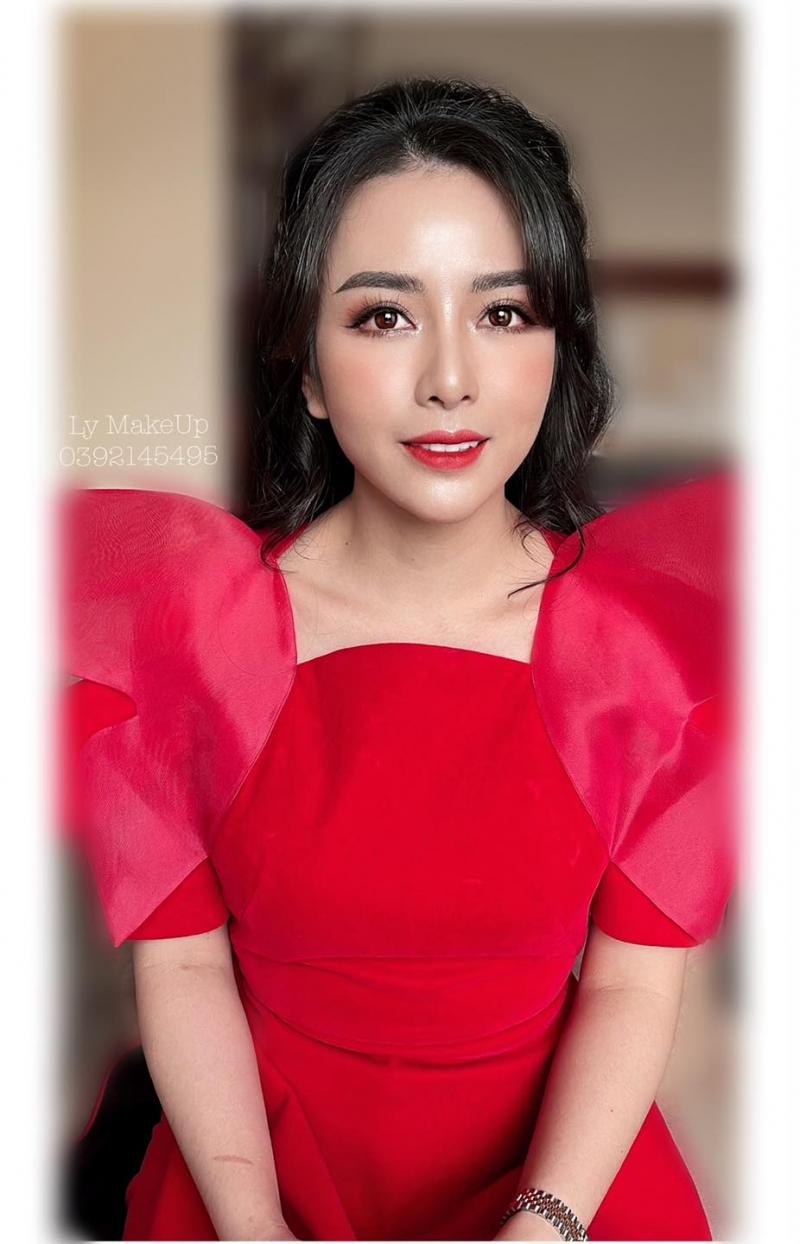 Ly MakeUp Đà Lạt