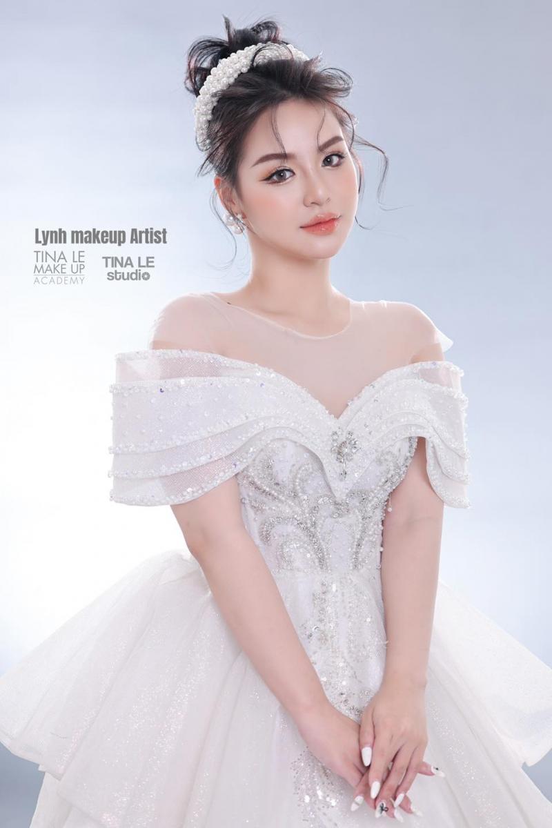 Lynh Makeup Artist - Dạy trang điểm tại Hà Đông