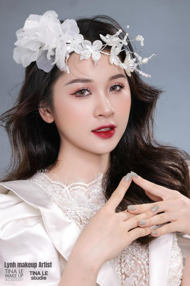 Lynh Makeup Artist - Dạy trang điểm tại Hà Đông