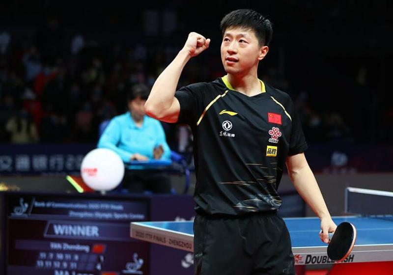 Tay vợt Ma Long