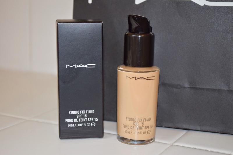 MAC Studio Fix Fluid SPF 15 Foundation