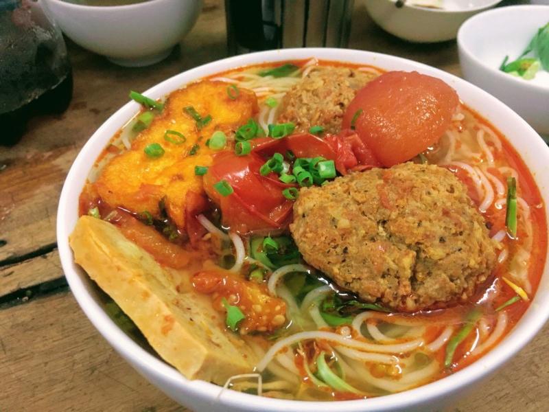 Mai - Bún Riêu Cua