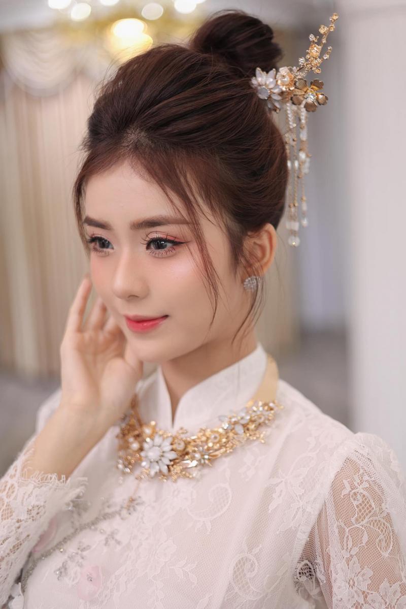 Mai Hương Makeup