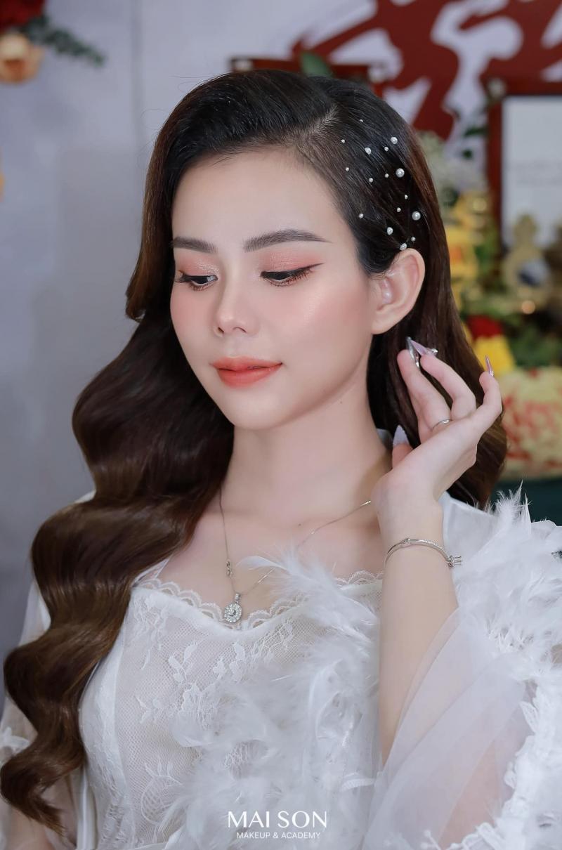 Mai Sơn Make Up