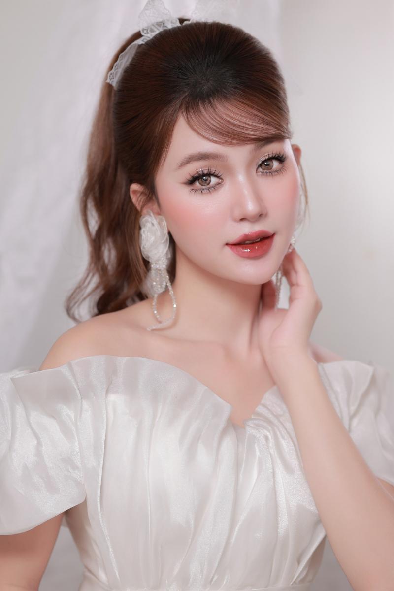 Make Up Hùng Việt