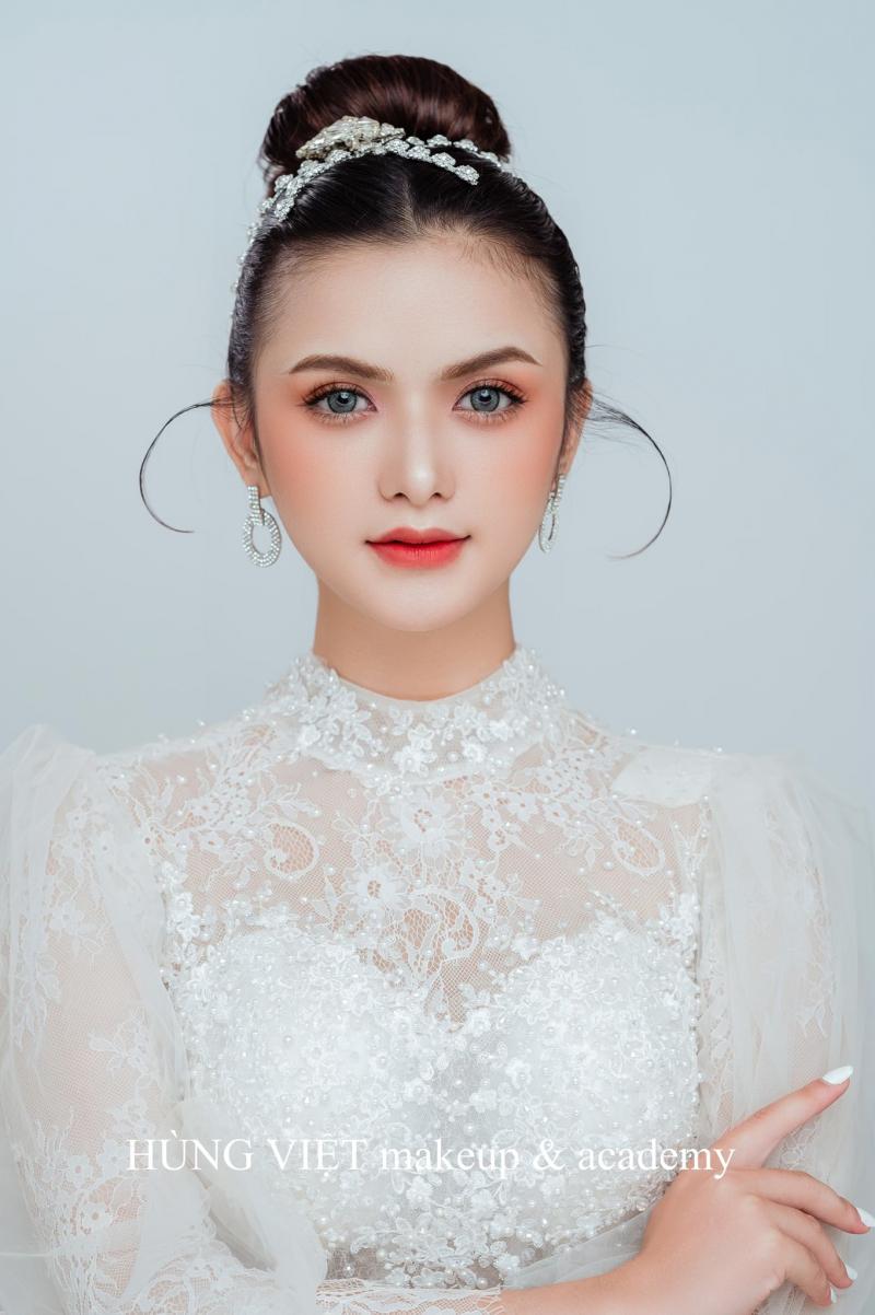 Make Up Hùng Việt