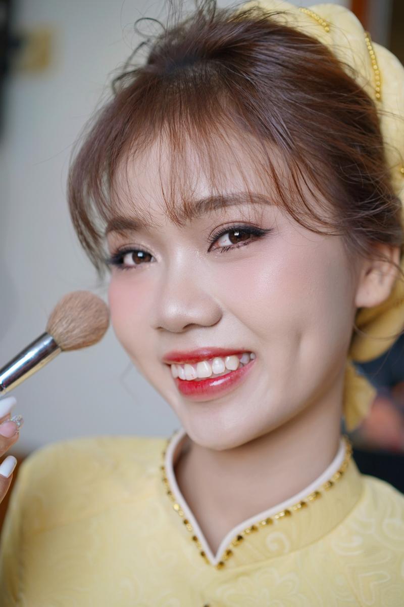 Make up Kiều Min