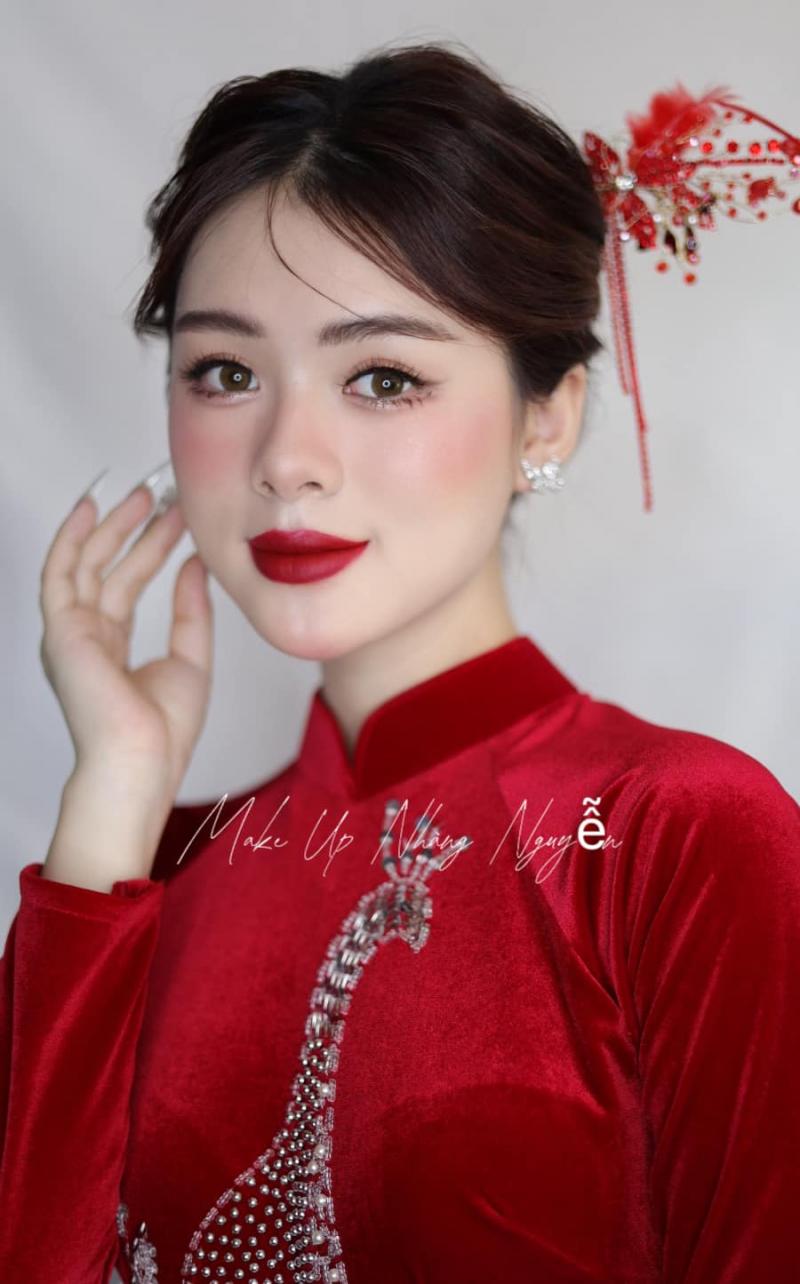 Make up Nhàng Nguyễn