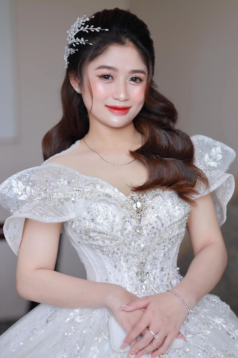 Make up Store & Wedding Hải Vân