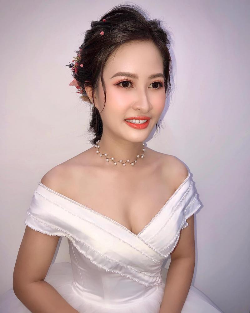 Tiệm trang điểm cô dâu đẹp nhất Vũng Tàu