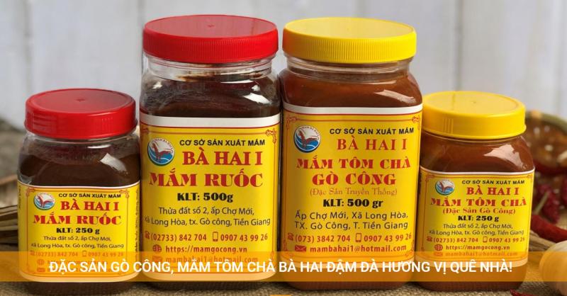 Mắm tôm chà là “đầu mối liên kết” dung hòa, hợp nhất tất cả các loại hỗn hợp trên rồi hòa tan trong miệng người ăn.