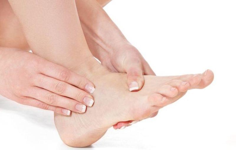 Massage chân giúp bạn ngủ ngon hơn