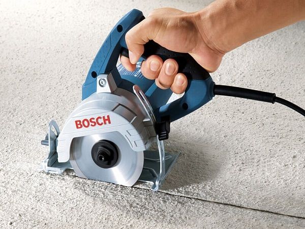 Máy cắt gạch đá Bosch – Thương hiệu Đức uy tín