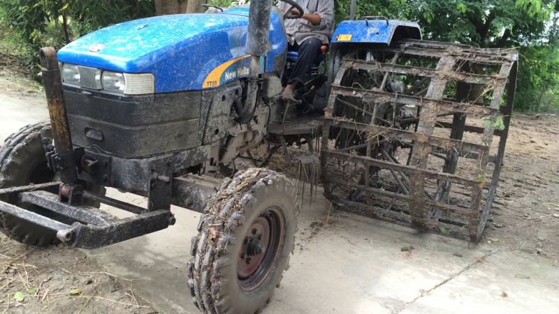 Máy cày New Holland T55